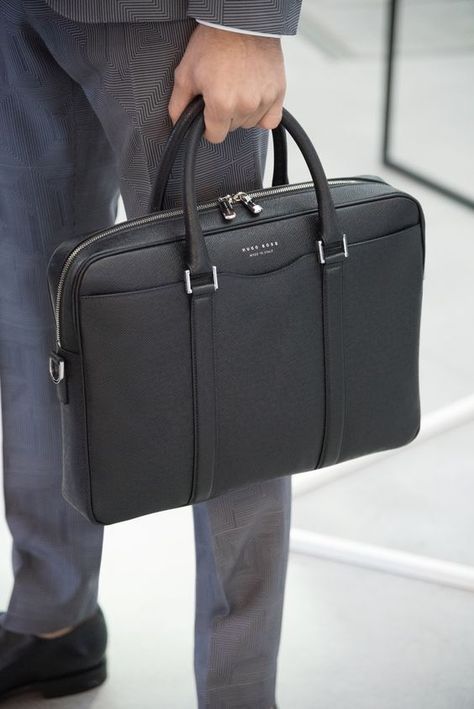 Luxury Bag Men, Working Outfit, Designer Laptop Bag, Business Accessories, Leather Business Bag, Tas Laptop, Vintage Briefcase, Laptop Bag Men, Mens Bags Fashion