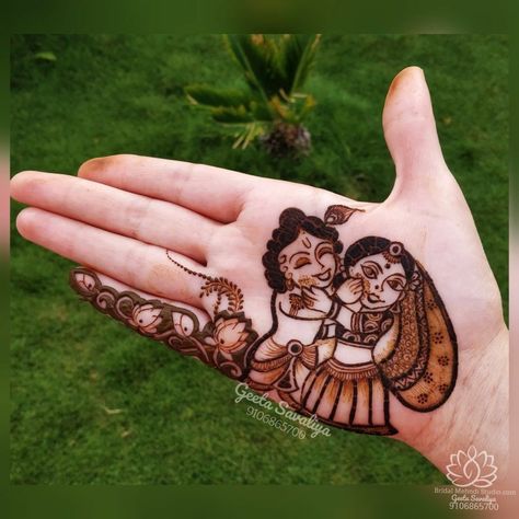 Pretty Krishna Janmashtami Mehndi Designs 2019 Holi Theme Mehendi Designs, Holi Mehndi Designs, Radhe Radhe Mehndi Designs, Radhe Krishna Mehndi Designs, Krishna Mehandi Design, Mahanadi Design, Mehndi Figures, Krishna Playing Holi, Bridal Hand Mehndi