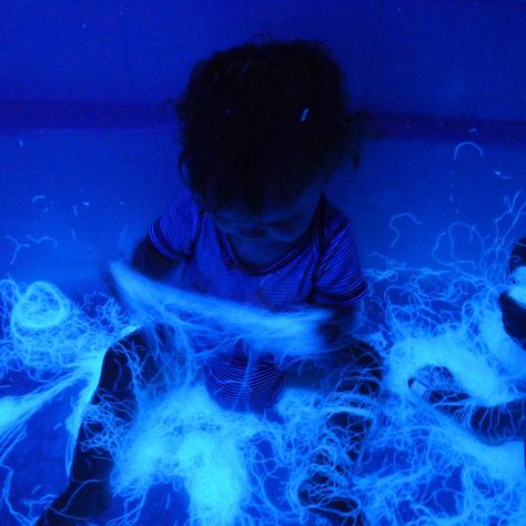 Sensory Halloween, Baby Activities 1 Year, Stem Experiments, Halloween Sensory, Home With Kids, Baby Sensory Play, Sensory Activities Toddlers, Let's Pretend, 4 Baby