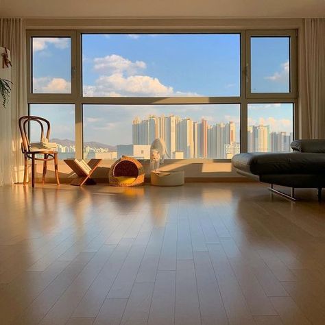 Ideas Terraza, Zaha Hadid Architects, Aesthetic Rooms, Dream Living, Window View, Dream Apartment, House Goals, Dream Rooms, Aesthetic Room Decor