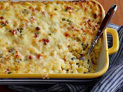 Cheesy Pasta Recipes, Best Thanksgiving Side Dishes, Penne Alla Vodka, Carbonara Recipe, Thanksgiving Recipes Side Dishes, Cheesy Pasta, Bobby Flay, Thanksgiving Side, Asiago