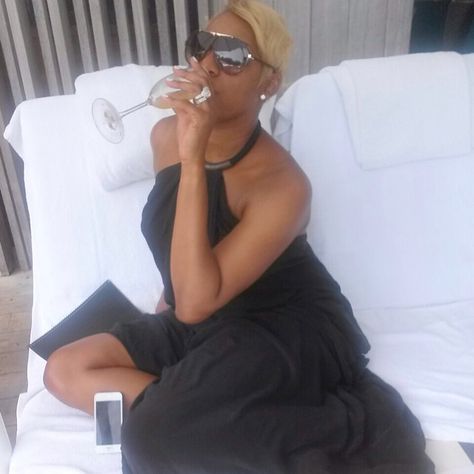 NeNe Leakes Nene Leakes Funny, Phaedra Parks, Nene Leakes, What Do You Meme, Girl Memes, Housewives Of Atlanta, Aura Colors, Mood Humor, Funny Reaction Pictures