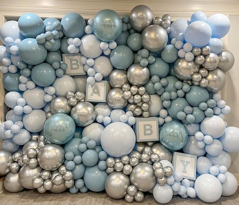 Elephant Baby Shower Centerpieces, Half Birthday Baby, First Birthday Balloons, Elephant Baby Shower Boy, Photo Balloons, Baby Balloon, Balloon Ideas, Diy Balloon Decorations, Teddy Bear Baby Shower