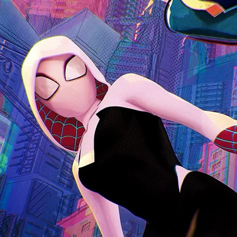 Spiderverse Pfp Gwen, Gwen Stacy Pfps, Gwen Stacy Pfp, Spider Gwen Comics, Gwen Spiderman, Into The Spiderverse, Into The Spider Verse, Ghost Spider, Across The Spider Verse