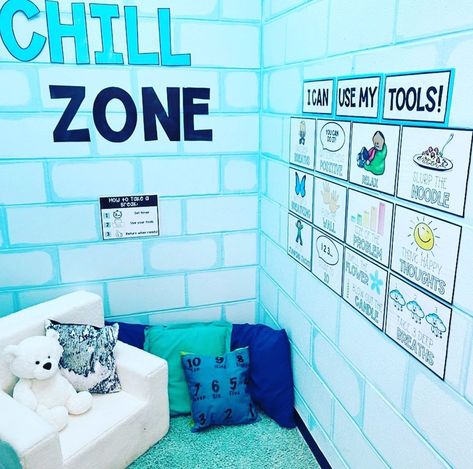 Classroom Chill Zone, Calm Down Kit, Functional Life Skills, Preschool Rooms, Circle Time Activities, Teacher Classroom Decorations, Life Skills Classroom, Calm Down Corner, Chill Zone