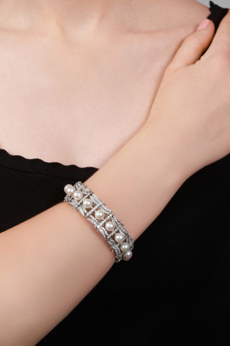 CULTURED PEARL AND DIAMOND BRACELET | TIFFANY & CO. | Signed Jewels Online | Jewellery | Sotheby's Sothebys Jewelry, Precious Stones Bracelet, Tiffany Bracelet, Tiffany Bracelets, Vintage Jewlery, Diamond Jewelry Necklace, Pearl Diamond, Diamond Set, Diamond Bracelets