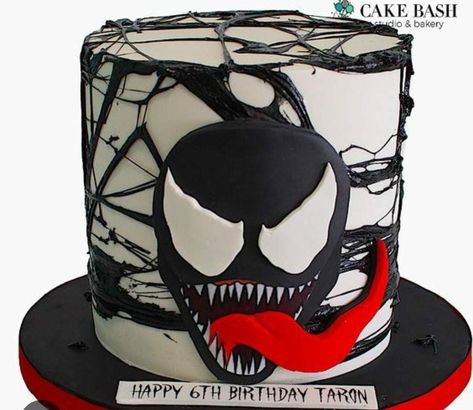 Venom Cake, Venom Party, Venom Birthday, Avengers Birthday Party Decorations, Shark Birthday Cakes, Superhero Party Decorations, Spiderman Birthday Cake, Birthday Cake For Husband, Avenger Birthday Party