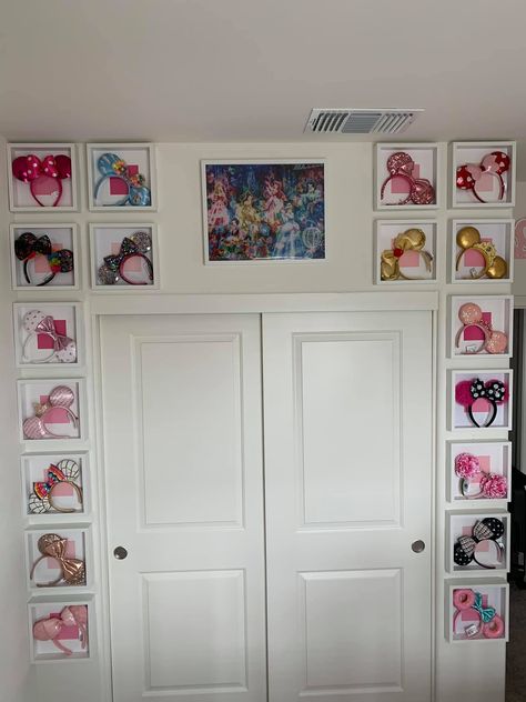 Loungefly Wall Display, Loungefly Display, Disney Ears Display Wall, Disney Ears Display, Collection Organization, Backpack Wall, Loungefly Backpack, Display Wall, Ideas Ikea