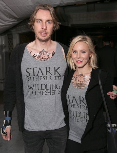 Pin for Later: The Complete and Utterly Wonderful History of Kristen Bell and Dax Shepard's Romance Dax Got a Tattoo of a Bell Instead of Wearing a Wedding Ring Kristen Bell And Dax, Game Of Thrones Premiere, Taylor Swift Youtube, Dax Shepard, Game Of Thrones Shirts, Star Track, Game Of Thrones Fans, Kristen Bell, Celebrity Couples