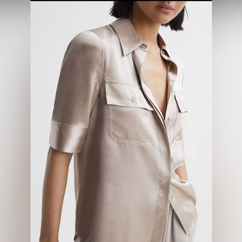 Nwt Reiss Women’s Button Up Short Sleeve Silk Shirt Collared, Double Breasted Pockets Size: 2 Color: Champagne Silk Reiss Top, Reiss Women, Silk Fashion, Silk Shirts, Silk Button Up, Satin Shirt, Silk Shorts, Dress Shapes, Natural Silk