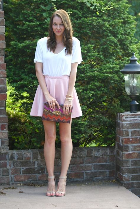 pink skater skirt | lenore lamé Pink Skater Skirt Outfit, Skater Skirt Outfit, Pink Skater Skirt, Skater Skirts, Fashion Runway, Lovely Clothes, Skirt Outfit, Dressy Outfits, Skirt Outfits