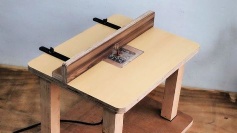 25 Free DIY Router Table Plans That Beginners Can Build Making A Router Table, Wood Router Table, Meja Router, Using A Router Table, Homemade Router Table, Build A Router Table, Benchtop Router Table, Cnc Router Table, Diy Router Table