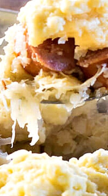 Polish Sausage Sauerkraut And Dumplings, Saurkraut And Dumplings Pork, Sauerkraut And Dumplings Crockpot, Sourkraut And Dumplings, Pork And Dumplings Sauerkraut, Sauerkraut And Dumplings Recipes, Pork Sauerkraut And Dumplings, Ring Bologna And Sauerkraut, Saurkraut And Kielbasa Recipes