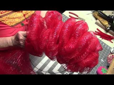 How to make a Christmas Bubble Wreath - YouTube | Christmas mesh wreaths, Deco mesh christmas wreaths diy, Mesh wreaths Mesh Christmas Wreaths Diy, Deco Mesh Christmas Wreaths Diy, Mesh Christmas Wreaths, Wreaths Deco Mesh, Trendy Videos, Bubble Wreath, Decorative Mesh Wreaths, Wreaths Videos, Deco Mesh Crafts