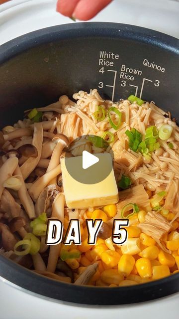 Kirby Ip on Instagram: "😎 DAY 5 of 15 - EASY HACKS AND RECIPES  If you love corn, mushrooms, or butter, you’ll WANT to try my Shoyu Butter Corn Rice Cooker Recipe 🧈🌽🍚 It’s a one pot recipe too so you will only have one pot to clean!  🌟 Follow @eatingwithkirby for Day 6 of my Easy Hacks and Recipes 🌟  For this recipe, you’ll need: 2 cups rice 2 cups of water (for the rice) 1 tsp dashi powder  1 tsp soy sauce 1 bunch oyster mushrooms, cut 1 bunch enoki mushrooms, cut 1 bunch shimeji mushrooms, cut 1 cup corn (canned or frozen) 1 tsp butter (or small square) sprinkle of green onions 1 tsp sesame oil (optional)  In a rice cooker or stove pot, add in WASHED rice (wash and rinse twice until water runs clear) and water.   Add in dashi powder, soy sauce, and give it a quick stir.   Top the r Rice Cooker Mushroom Rice, Rice Cooker Recipes Easy, Rice Cooker Meals, Dashi Powder, Best Rice Cooker, Brighton Townhouse, Butter Corn, Enoki Mushrooms, Corn Rice