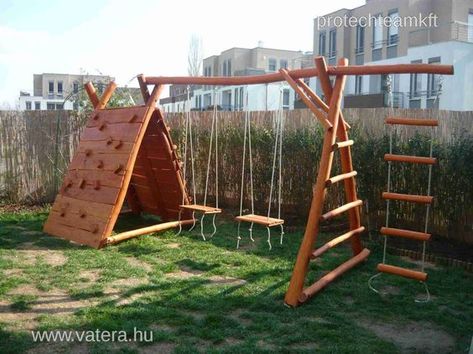 Playground Backyard Diy, Outdoor Kids Play Area, Swing Set Diy, Kids Yard, Kids Backyard Playground, Play Area Backyard, Backyard Kids Play Area, Backyard Swings, Outdoor Play Areas