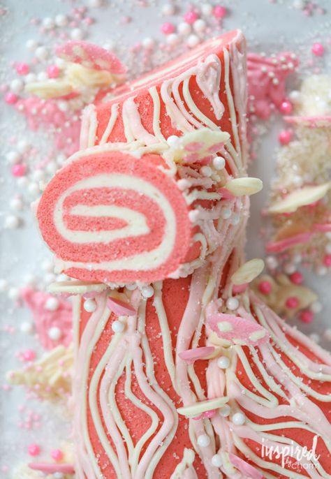 Red Velvet Yule Log, Peppermint Yule Log Cake, Christmas Roll Cake Yule Log, Chocolate Raspberry Yule Log, Pink Velvet Cake Roll, Marshmallow Frosting Recipes, Yule Log Recipe, Cupcake Frosting Recipes, Christmas Tree Decorations Ribbon