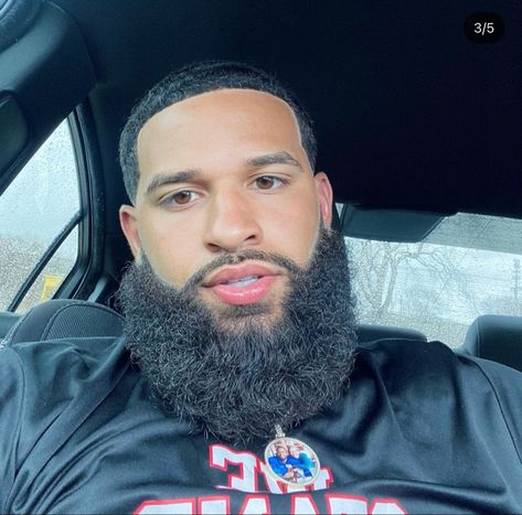 Light Skin Men With Beards, Black Men With Beards, Latino Men With Beards, Bald Men With Beards Black, Chin Strap Beard Style Black Men, Mens Haircuts Thick Hair, Black Men Beard Styles, Black Men Beards, Big Beards