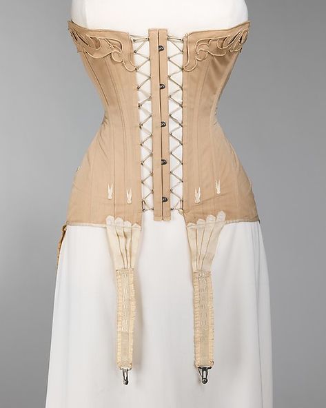 Fashion In Transition: The Early 1900s – Lily Absinthe 1900 Dress, Edwardian Corsets, 1900s Fashion, Museum Fashion, Fashion Silhouette, Vintage Corset, Costume Collection, Edwardian Fashion, Vintage Lingerie