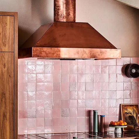 Tiled Countertop, Copper Hood, Brown Tile, Tile Countertops, Wall Photo, Brown Kitchens, Pink Tiles, Interiors Design, Apartment Kitchen