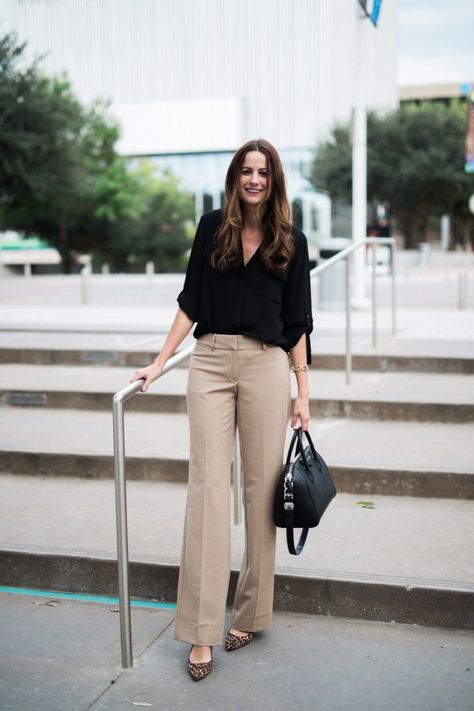 The Miller Affect wearing khaki trousers in Julie fit from LOFT Office Wear Trousers Women, Trouser Formal Women, Khaki Dress Pants Outfit Women, Khaki Trouser Outfit Women, Khaki Outfits For Women, Women Trousers Outfits, Khaki Trousers Outfit, Formals For Women, Formal Trousers Women