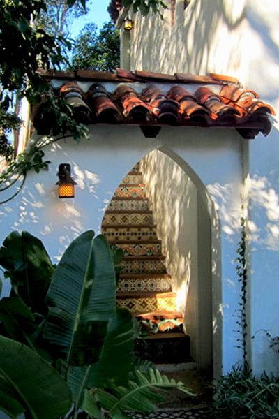 Gorgeous Spanish Style ADU Rises Out of Old Two-Story Garage California Spanish Style Homes Exterior, One Story Spanish Style Homes, Small Spanish House, Tile Staircase, Old Spanish Style Homes, Two Story Garage, Spanish Tile Roof, Spanish Exterior, Spanish Courtyard