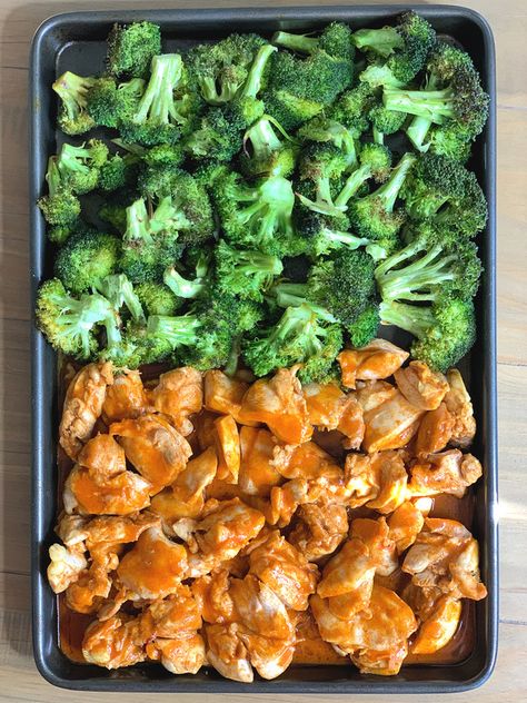 Meal Prep For The Week For Diabetics, Low Calorie Buffalo Chicken Recipes, Sheet Pan Keto Meals, Healthy Sheet Pan Dinners Low Carb, Healthy Buffalo Chicken Dinner, Chicken Broccoli Sheet Pan Dinner, Low Carb Sheet Pan Dinners, Dinner For 2 Ideas Easy, Low Carb Sheet Pan Meals