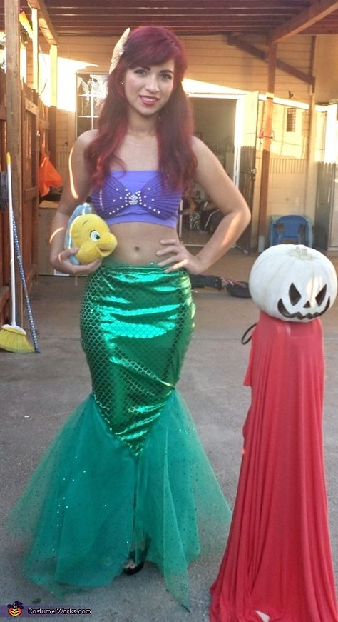 Jasmine: Made this for my teenage daughter who loves the little mermaid. went to my nearest fabic store and purchased tulle for the tale and for the skirt part a fish... The Little Mermaid Halloween Costume, Literary Costumes, Disney Princess Halloween Costumes, Disney Princess Halloween, Mermaid Halloween Costumes, Ariel Costumes, Little Mermaid Costume, Costume Disney, Princess Halloween Costume