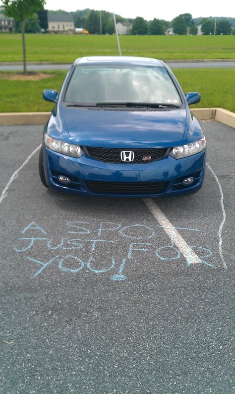 ]coulda used this idea in SC idiots could not park Funny Observations, Annoying Things, Car Lifestyle, Fraggle Rock, Pet Peeves, Sidewalk Chalk, Totally Me, Things Happen, Luxury Car