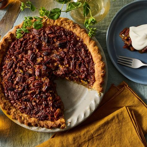 Brown Butter Northern Irish Whiskey Pecan Pie recipe on Food52 Whiskey Pecan Pie, Brown Butter Pecan Pie, Butter Pecan Pie, Great British Food, Thanksgiving Pie Recipes, Winter Dinner Party, Weekend Cooking, Northern Irish, Thanksgiving Pies