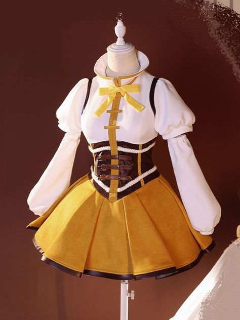 I came in 10 days Duye Garna 160 that Vaga 55 s perfectly Madoka Magica Outfits, Mami Tomoe Cosplay, Mami Cosplay, Horror Punk Fashion, Punk Tops, Hat With Feather, Magical Girl Outfit, Punk Skirt, Kawaii Sweatshirt