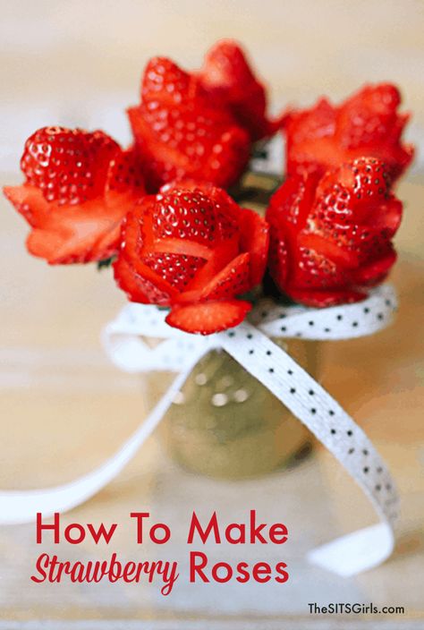 Food Roses Ideas, Strawberry Rose Bouquet, Food Roses, Cloud Dessert, Fruit Bouquet Ideas, Fairytale Food, Fruit Bouquets, Edible Fruit Arrangements, Valentine Strawberries