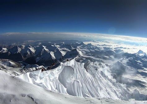 The view from the top of the world, Mount Everest. - 9GAG Top Of Everest, Top Of Mount Everest, Monte Everest, Top Of The World, Yokohama, Fort Lauderdale, Top View, The View, Granada