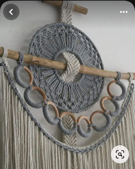 New Macrame Ideas, Simpul Makrame, Macrame Wall Hanging Tutorial, Macrame Wall Hanger, Makramee Diy, Macrame Knots Pattern, Macrame Wall Hanging Diy, Macrame Wall Hanging Patterns, Macrame Curtain