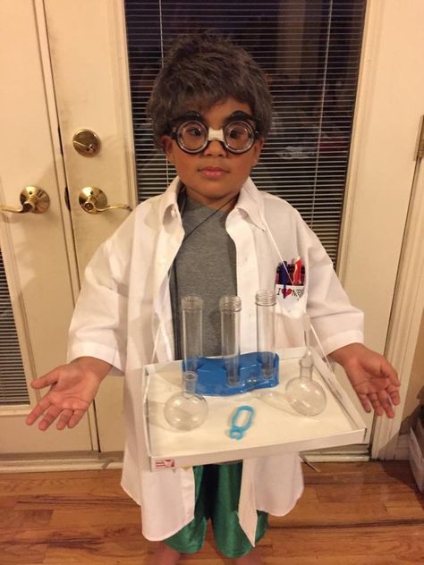 Halloween 2014 Mad Scientist JK Mad Scientist Family Costume, Kids Scientist Costume Diy, Diy Scientist Costume Kids, Scientist Costume Diy, Mad Scientist Halloween Costume, Science Costumes, Book Parade, Mad Scientist Costume, Mad Scientist Halloween