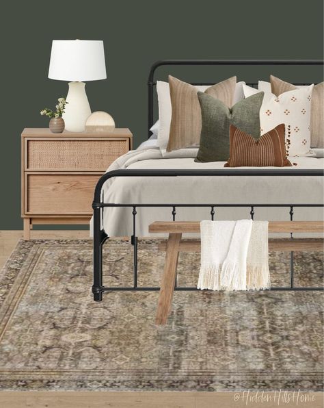 How To Style A Black Bed Frame, Black Furniture Guest Room, Bedroom With Black Bed Frame, Bedroom Ideas Black Bed Frame, Black Bed Frame Bedroom Ideas, Black Bedframe Bedroom Ideas, Simple Guest Bedroom Ideas, Scandi Bedroom Decor, Metal Bed Frame Bedroom Ideas