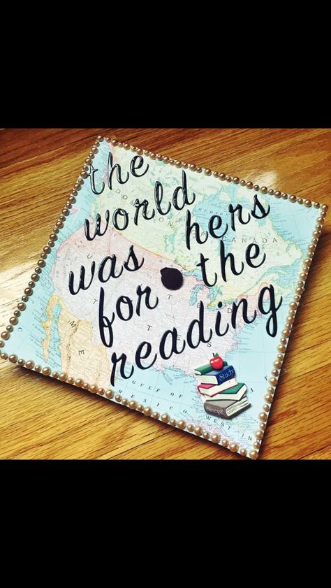 Graduation cap decoration MLIS/English English Graduation Cap, Grad Cap Ideas, Writer Life, College Grad Cap Ideas, College Graduation Cap Decoration, Senior Stuff, Grad Cap Designs, Graduation Pics, Cal State