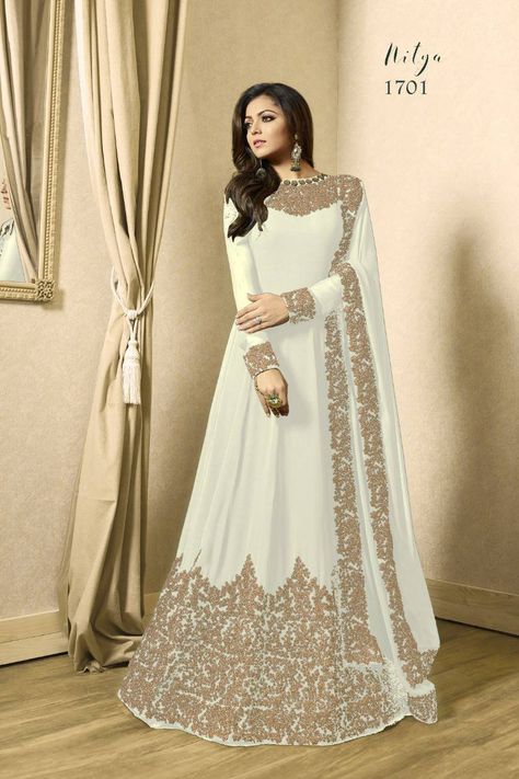 Doha Fashion, Party Wear Long Gowns, Wedding Dresses Pakistani, Exclusive Gowns, Indian Wedding Gowns, Gown Party Wear, Party Wear Gown, Designer Anarkali, Indian Gowns Dresses