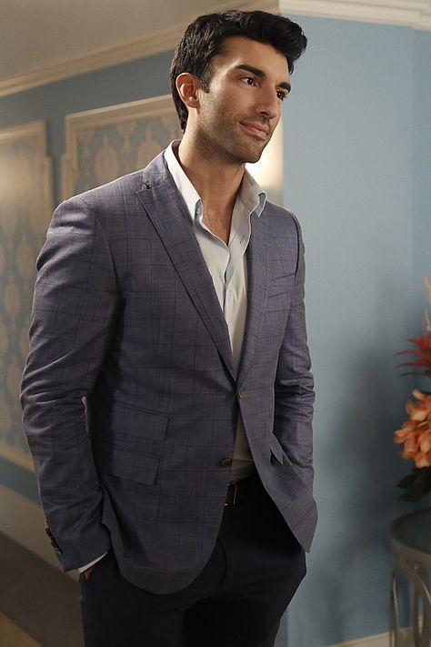 "Rafael" from Jane the Virgin (Justin Baldoni) Justin Baldoni Jane The Virgin, Rafael Jane The Virgin, Jane The Virgin Rafael, Rafael Solano, Jane And Rafael, Robert Galbraith, Justin Baldoni, Jane The Virgin, Popular Shows