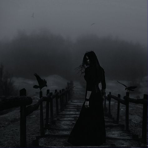 Corvina Clemm, Night Walkers, Dark Windows, Dark Fairytale, Yennefer Of Vengerberg, Southern Gothic, Gothic Aesthetic, Beautiful Dark Art, Witch Aesthetic