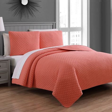 Fenwick Quilt Set by Estate Collection Coral Room Ideas, Coral Bedroom Ideas For Adults, Coral Bedroom Ideas, Bedroom Ideas For Adults, Coral Room, Coral Bedroom, Oversized Quilt, King Quilt Sets, Cotton Quilt Set