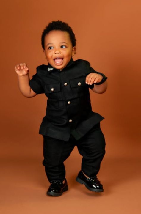 Boys African Outfits, Dope Fashion Outfits, African Outfits, African Attire For Men, Baby Posters, African Design Dresses, African Design, African Attire, African Clothing