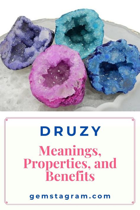 Druzy Meanings, Properties, and Benefits #crystalstones #healingstonesandcrystals #stonesandcrystals Druzy Crystals Meaning, Druzy Quartz Meaning, Druzy Agate Crystal Meaning, Druzy Agate Meaning, Crystals Meanings, Healing Rocks, Agate Meaning, Chalcedony Crystal, Quartz Rock