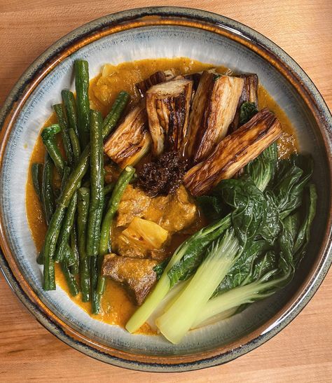 Filipino Kare Kare - felicemadethis Filipino Kare Kare, Kare Kare Recipe, Beef Shank, Kare Kare, Philippines Food, Vegetarian Dish, All Vegetables, Saute Onions, Peanut Sauce