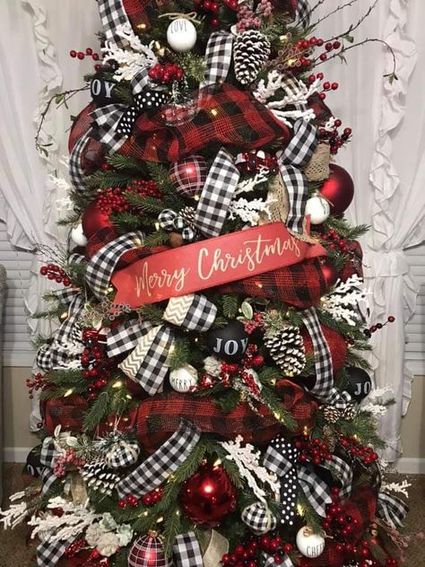 Black Tan Red Christmas Tree, Red Black And White Christmas Tree Buffalo Check, Red And Black Plaid Christmas Tree Decor, Buffalo Check Christmas Tree Ideas, Black And Red Christmas Decor, Black And Red Christmas Tree, Red And Black Christmas Tree, Red Buffalo Plaid Christmas Tree, 49ers Colors