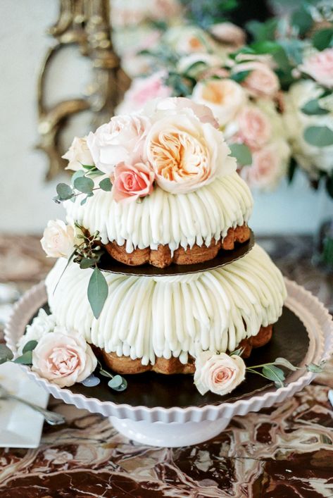 nothing bundt cake wedding cake Nothing Bundt, Nothing Bundt Cakes, Cake Liner, Wedding Cake Alternatives, Lemon Bundt Cake, Mini Bundt Cakes, Charlotte Wedding, Cake Wedding, Bundt Cakes