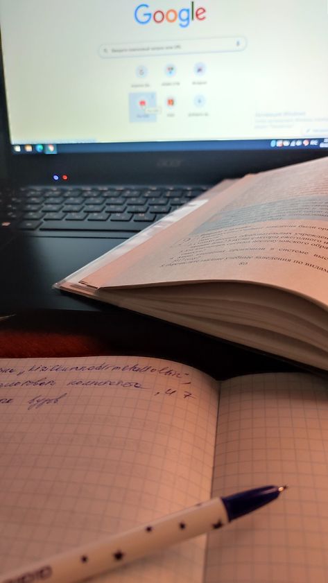 Late Night Ig Stories, Study Late Night Aesthetic, Late Night Coffee Snapchat Stories, Homework Aesthetic Night, Night Study Snapchat, Late Night Snapchat Stories, Studying Late Night, Late Night Studying Aesthetic, Late Night Coffee