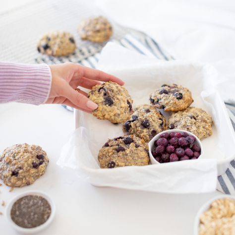 Blueberry Breakfast Cookies - Fraiche Table Fraiche Table Recipes, Blueberry Breakfast Cookies, Fraiche Living, Baby Recipe, Easy Pie Recipes, Wholesome Snacks, Blueberry Breakfast, Gourmet Cooking, Breakfast Cookies