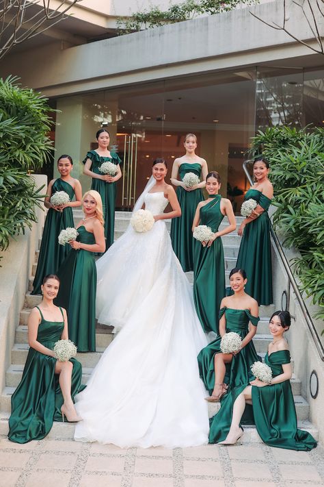 Verde Bridesmaid Dresses, Wedding Bridesmaid Dress Green, Bridesmaid Dresses Green Emerald, Cute Green Bridesmaid Dresses, Emerald Green Wedding Theme Bridesmaid, Green Theme For Wedding, Gold Green Bridesmaid Dresses, Sage Green And Brown Bridesmaid Dresses, Green Emerald Bridesmaid Dresses