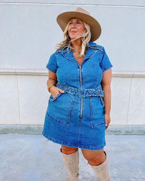 Our fave gal @thatblonderebel in our best selling denim mini🩵🤩 The Outlaw Dress now available in XS-3X | Instagram Denim Dress Outfits, Plus Size Denim Dress, Denim Dress Outfit, The Outlaw, Nashville Outfits, Denim On Denim, Chic Summer Outfits, Plus Size Denim, Denim Mini Dress